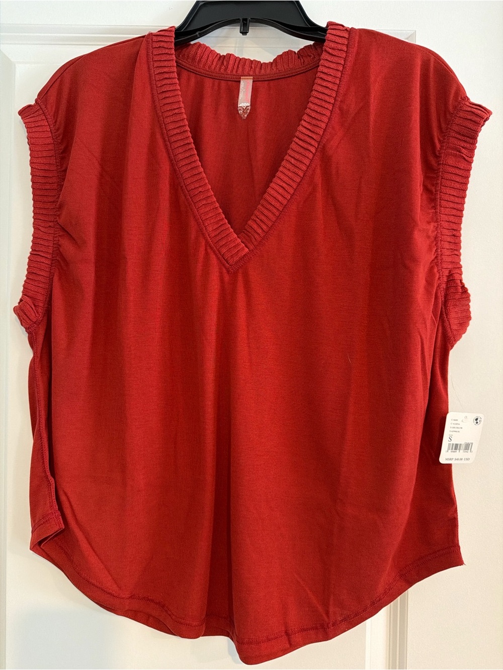 Women’s Red V-Neck Blouse Ruched Sleeve NWT Size S